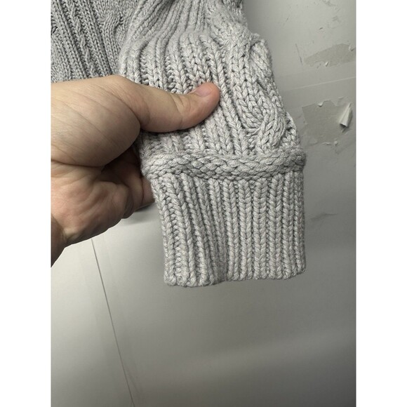 Aéropostale Women’s Light Gray Cable Knit Sweater Size L Cozy Pullover - Picture 9 of 10
